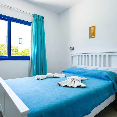 Azzurro Holiday Ermis By Sanders Villa